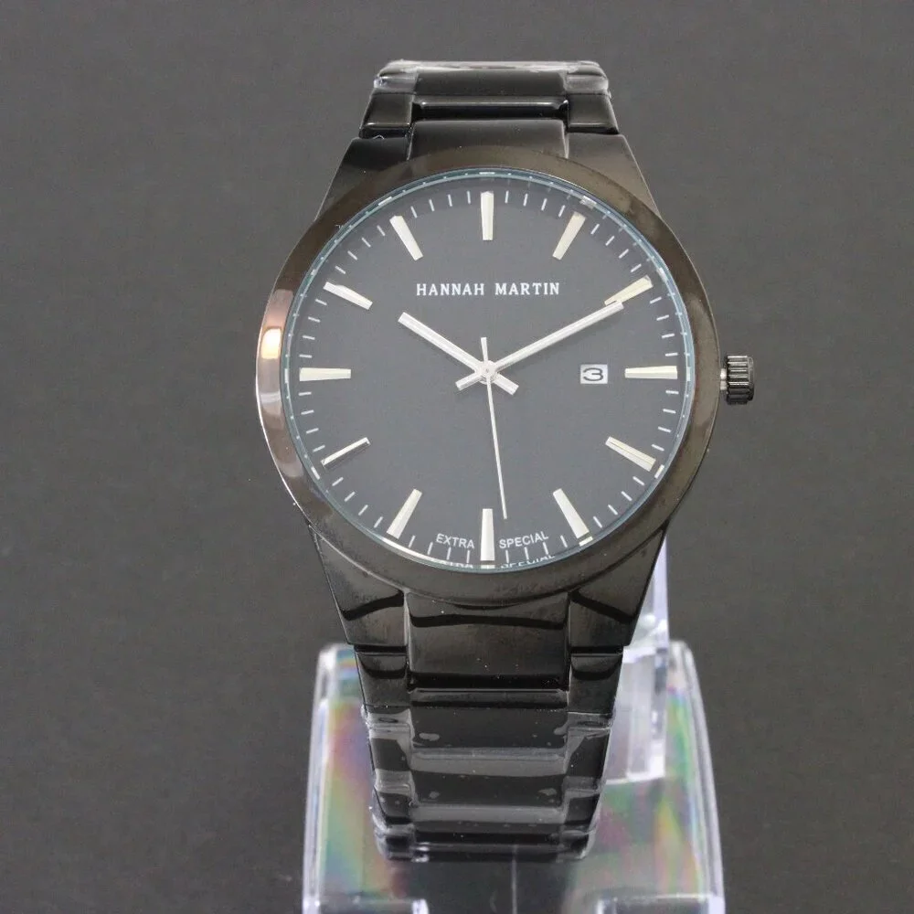 Men's Sports Watch Raised Indices Integrated Bracelet Black Quartz 40mm